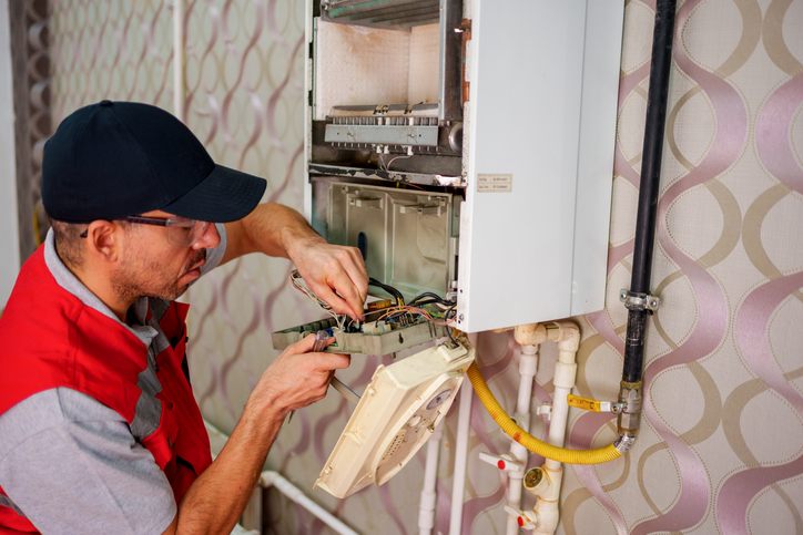 Seasonal Furnace Tune-Up Benefits for Older Heating Systems