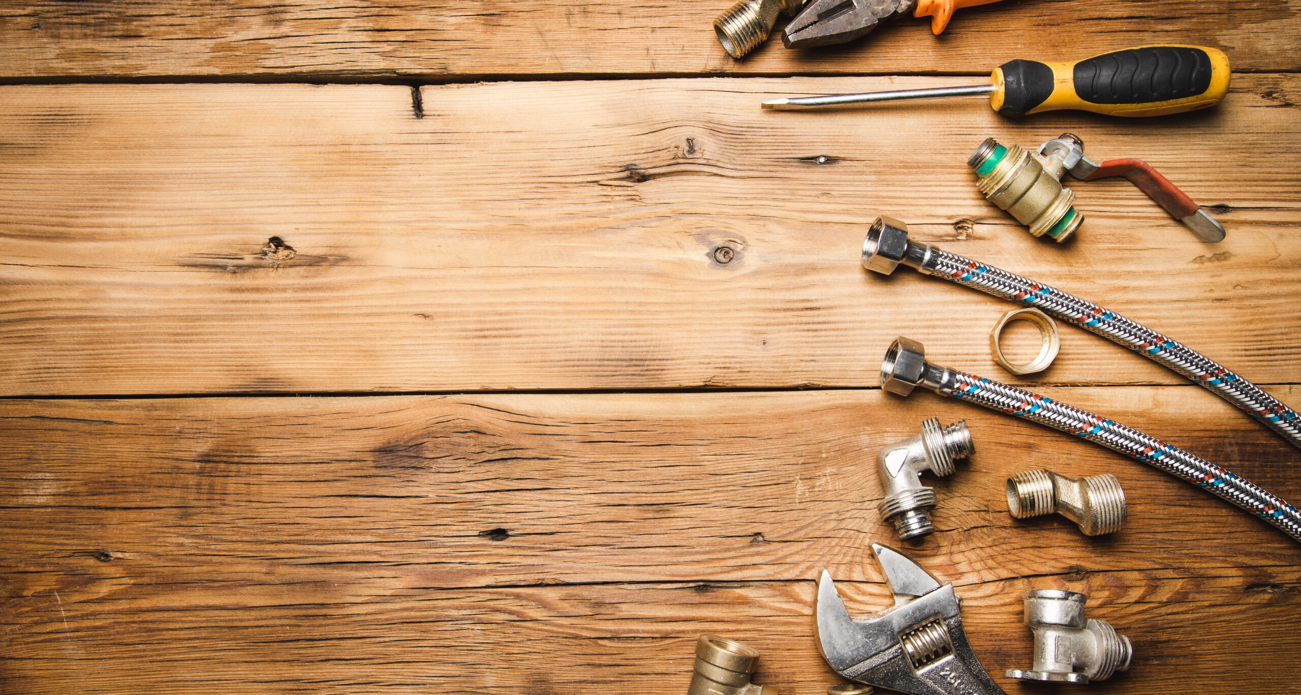 What to Do Before an Emergency Plumber Arrives Fast